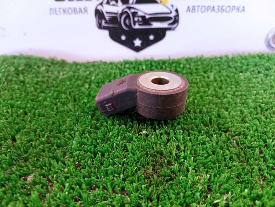 A0031538928 Датчик детонации  Mercedes S W140 1998г. | Фото № 5  A0031538928 Датчик детонации  Mercedes S W140 1998г. - Фото 5