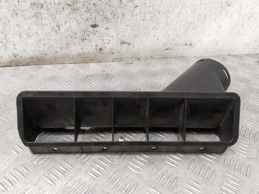 282112B200 Воздухозаборник Hyundai Santa Fe 2006г. | Фото № 1 282112B200 Воздухозаборник Hyundai Santa Fe 2006г. - Фото 1