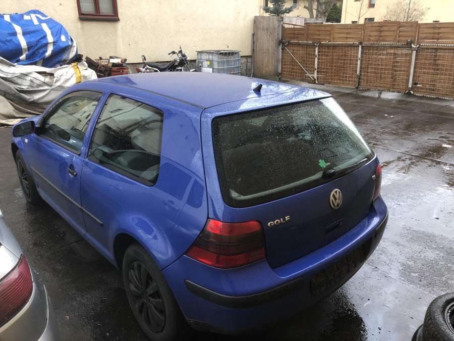 1J0721261F Цилиндр сцепления рабочий Volkswagen Golf 4 (1997-2004) Хетчбэк 3дв. 2001г. | Фото № 8 1J0721261F Цилиндр сцепления рабочий Volkswagen Golf 4 (1997-2004) Хетчбэк 3дв. 2001г. - Фото 8