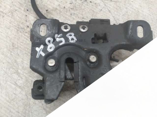 Замок капота Audi A6 (C5) (1997 - 2004) Седан 1999г. | Фото № 3 Замок капота Audi A6 (C5) (1997 - 2004) Седан 1999г. - Фото 3