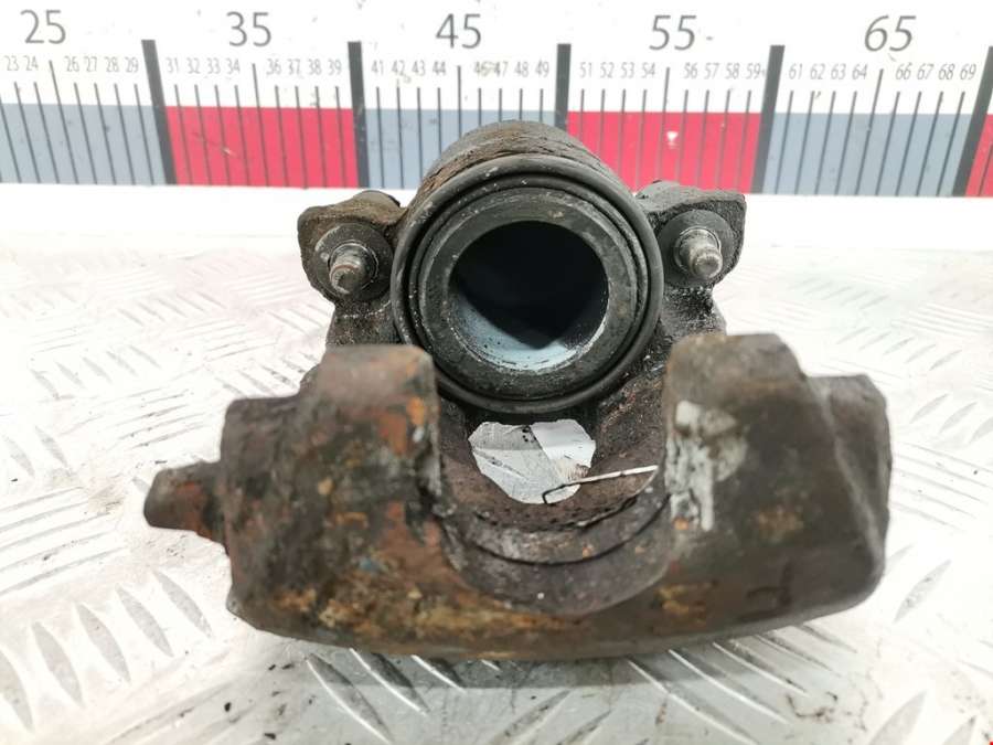 Суппорт передний правый Volkswagen Golf 5 (2003-2008) Хетчбэк 5дв. 2006г. | Фото № 3 Суппорт передний правый Volkswagen Golf 5 (2003-2008) Хетчбэк 5дв. 2006г. - Фото 3