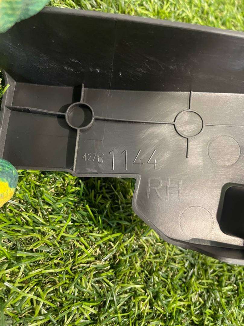 42761144 Молдинг стекла двери передней правой  Buick Encore 2021г. | Фото № 6  42761144 Молдинг стекла двери передней правой  Buick Encore 2021г. - Фото 6