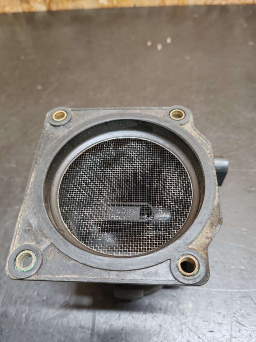 Расходомер Audi A6 C5 (S6,RS6) 1998г. | Фото № 5 Расходомер Audi A6 C5 (S6,RS6) 1998г. - Фото 5