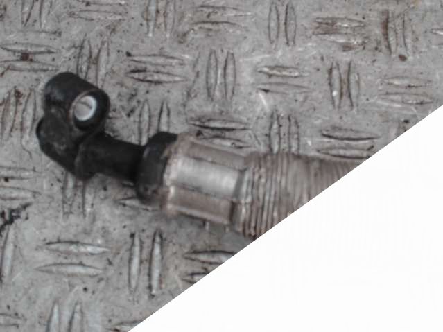 Трубка кондиционера BMW 3 E36 (1991 - 1998) Хэтчбек (3-дв) 1997г. | Фото № 3 Трубка кондиционера BMW 3 E36 (1991 - 1998) Хэтчбек (3-дв) 1997г. - Фото 3