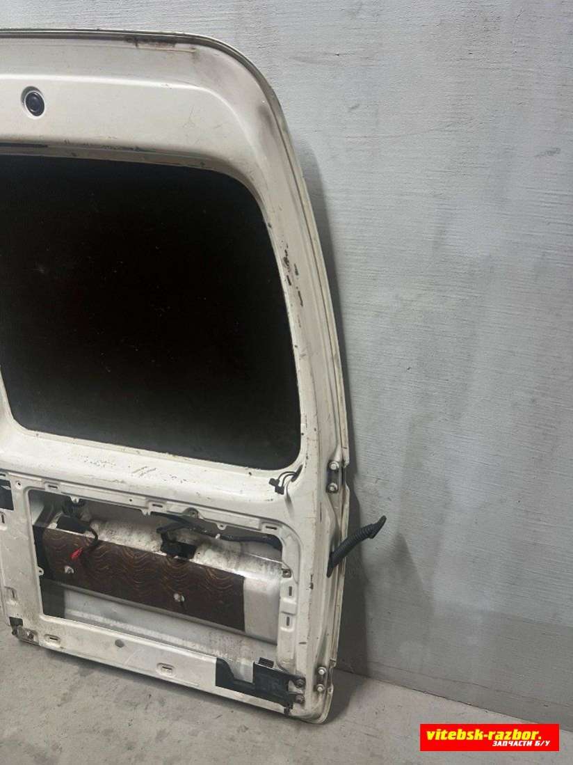 Крышка багажника (дверь 3-5)  Volkswagen Caddy 2 2001г. | Фото № 8   Крышка багажника (дверь 3-5)  Volkswagen Caddy 2 2001г. - Фото 8