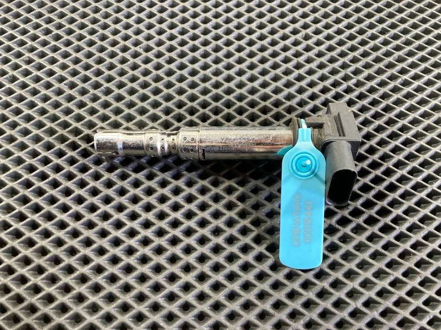 004010203107C905715A Катушка зажигания  Audi A8 D3/4E 2006г. | Фото № 3  004010203107C905715A Катушка зажигания  Audi A8 D3/4E 2006г. - Фото 3