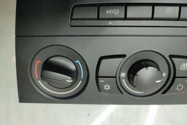 9236778 Блок управления (другие)  BMW 1 E87/E8/E82/E88 (2004-2007) 2004г. | Фото № 3  9236778 Блок управления (другие)  BMW 1 E87/E8/E82/E88 (2004-2007) 2004г. - Фото 3