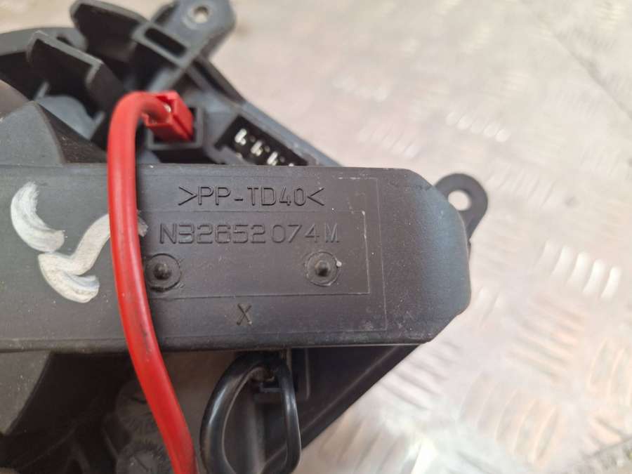 N32652074MN32652212M Моторчик печки  Citroen Xsara  2003г. | Фото № 7  N32652074MN32652212M Моторчик печки  Citroen Xsara  2003г. - Фото 7