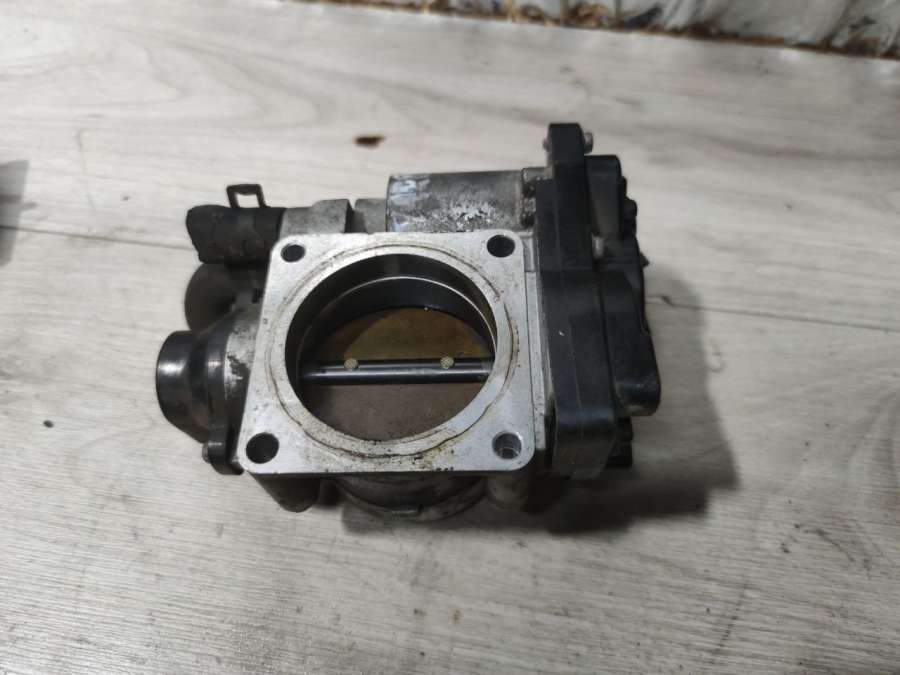 19850033001X43-9F991-CC Дроссельная заслонка Jaguar S-Type 2001г. | Фото № 1 19850033001X43-9F991-CC Дроссельная заслонка Jaguar S-Type 2001г. - Фото 1