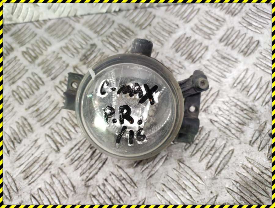 Фара противотуманная правая передняя Ford C-max 1 2004г. | Фото № 1 Фара противотуманная правая передняя Ford C-max 1 2004г. - Фото 1