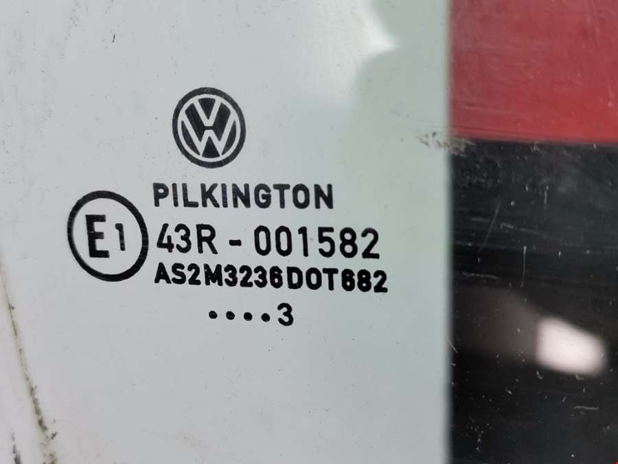 Стекло двери передней правой Volkswagen Touran 1 (2003-2015) Минивэн 2003г. | Фото № 2 Стекло двери передней правой Volkswagen Touran 1 (2003-2015) Минивэн 2003г. - Фото 2
