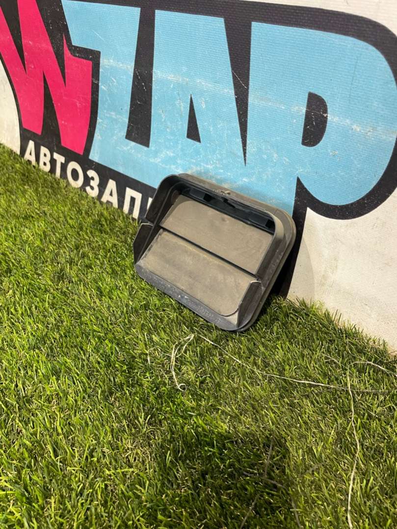 2F2AB280B62AB Решетка вентиляции кузова  Tesla Model 2022г. | Фото № 5  2F2AB280B62AB Решетка вентиляции кузова  Tesla Model 2022г. - Фото 5