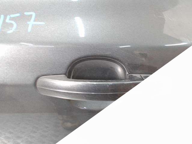 Ручка боковой двери наружная,лево,зад  Ford Focus 3 (2011 - 2019) Хэтчбек (5-дв) 2018г. | Фото № 1   Ручка боковой двери наружная,лево,зад  Ford Focus 3 (2011 - 2019) Хэтчбек (5-дв) 2018г. - Фото 1