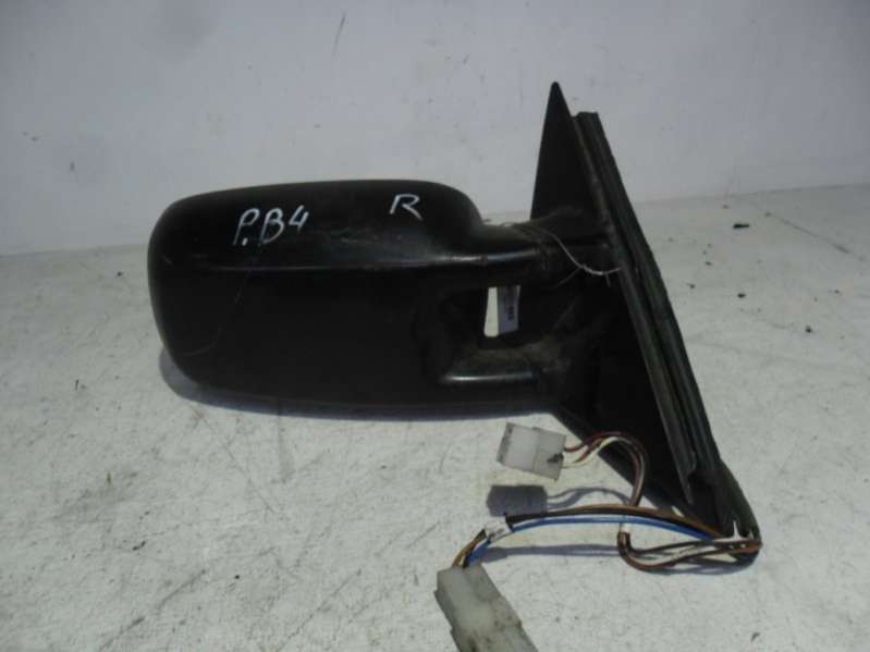 Зеркало наружное правое Volkswagen Passat B4 1995г. | Фото № 1 Зеркало наружное правое Volkswagen Passat B4 1995г. - Фото 1