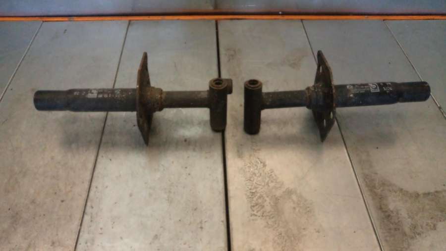 8159359 51118159359 Кронштейн BMW 5 E39 1999г. | Фото № 3 8159359 51118159359 Кронштейн BMW 5 E39 1999г. - Фото 3