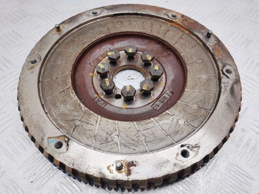 Маховик (демпфер сцепления) Peugeot 307 (2001-2008) Хетчбэк 5дв. 2002г. | Фото № 4 Маховик (демпфер сцепления) Peugeot 307 (2001-2008) Хетчбэк 5дв. 2002г. - Фото 4