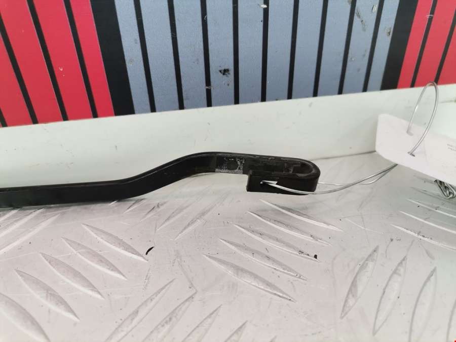 96FG17526A2A Поводок стеклоочистителя передний правый Ford Fiesta 4 (1995-2002) Хетчбэк 5дв. 2001г. | Фото № 5 96FG17526A2A Поводок стеклоочистителя передний правый Ford Fiesta 4 (1995-2002) Хетчбэк 5дв. 2001г. - Фото 5