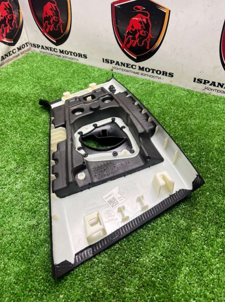 51437384527 Обшивка стойки центральной левой BMW M5 F90 2022г. | Фото № 4 51437384527 Обшивка стойки центральной левой BMW M5 F90 2022г. - Фото 4