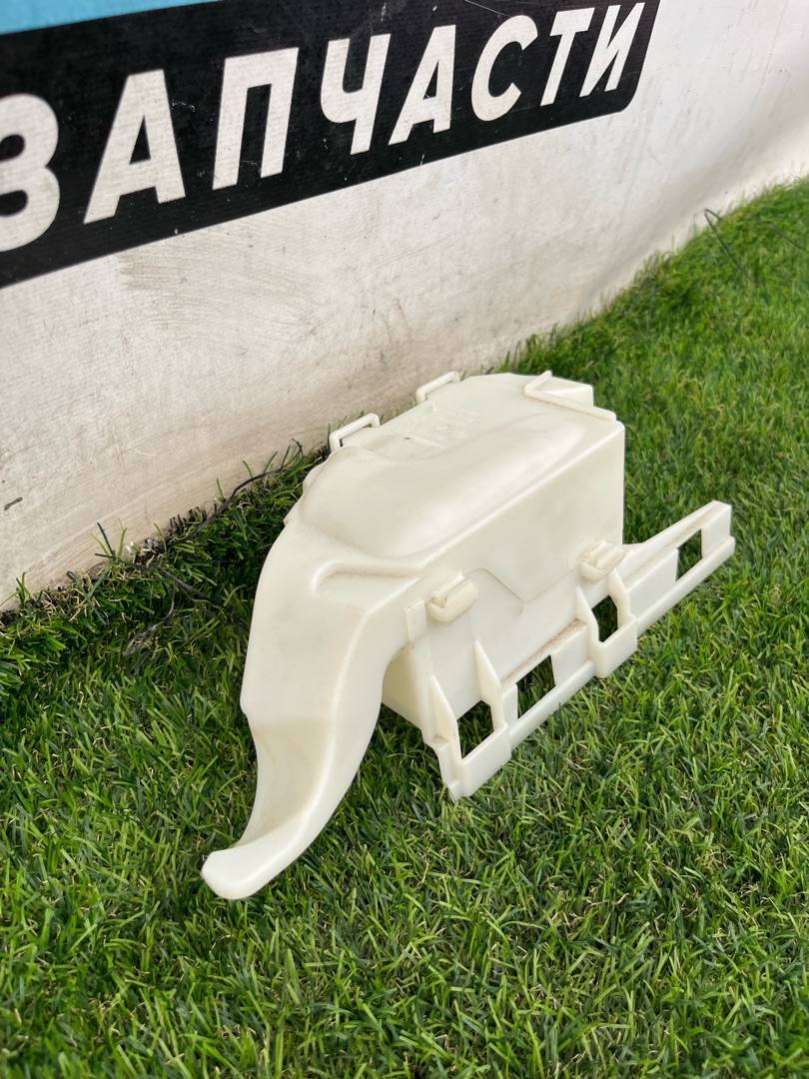 8617356 Крепление блока предохранителей  Mini Cooper 2018г. | Фото № 3  8617356 Крепление блока предохранителей  Mini Cooper 2018г. - Фото 3