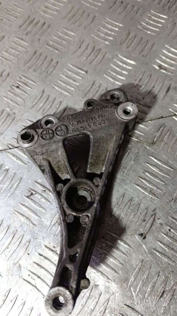 Кронштейн двигателя Peugeot 308 1 2008г. | Фото № 2 Кронштейн двигателя Peugeot 308 1 2008г. - Фото 2