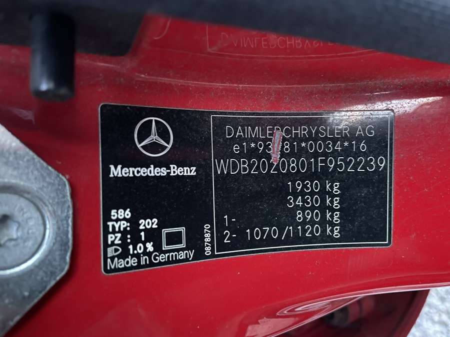 Ручка двери наружная задняя левая Mercedes C-Class (W202) (1993-2001) Универсал 2000г. | Фото № 7 Ручка двери наружная задняя левая Mercedes C-Class (W202) (1993-2001) Универсал 2000г. - Фото 7