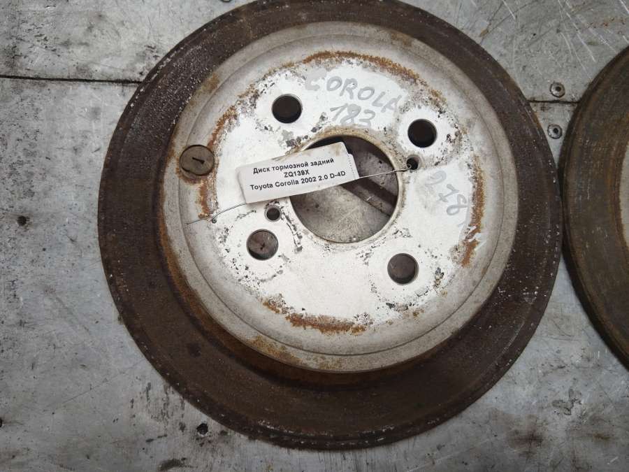 Диск тормозной задний Toyota Corolla Хэтчбэк 5 дв. 2002г. | Фото № 1 Диск тормозной задний Toyota Corolla Хэтчбэк 5 дв. 2002г. - Фото 1