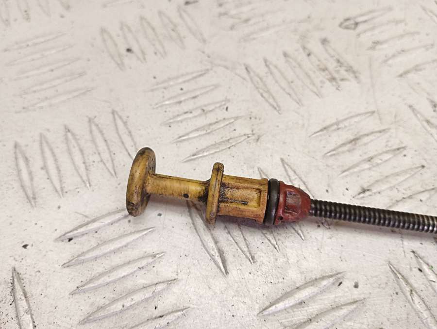 7585971V754696780 Щуп двигателя  Citroen C4 2009г. | Фото № 2  7585971V754696780 Щуп двигателя  Citroen C4 2009г. - Фото 2