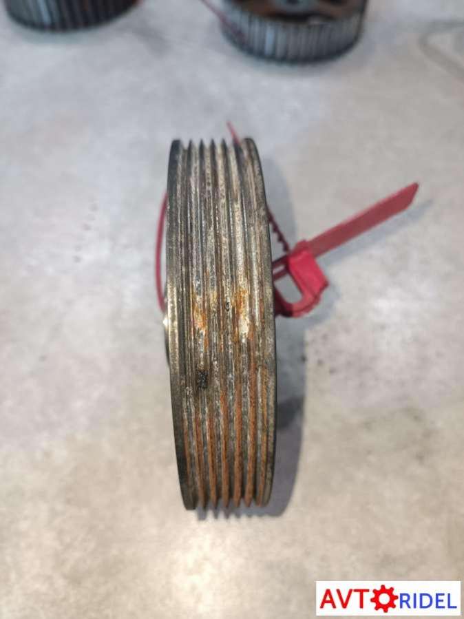 Шкив коленвала Renault Scenic 1 (1996-2002) 1998г. | Фото № 3 Шкив коленвала Renault Scenic 1 (1996-2002) 1998г. - Фото 3