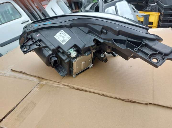 Фара правая  Renault Captur 1 поколение (2013-2024) 2013г. | Фото № 6   Фара правая  Renault Captur 1 поколение (2013-2024) 2013г. - Фото 6