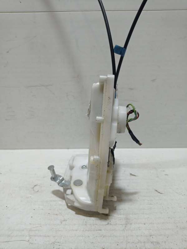 Замок двери передней правой  Opel Agila B 2012г. | Фото № 3   Замок двери передней правой  Opel Agila B 2012г. - Фото 3