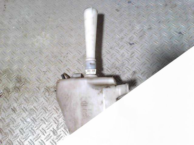 Бачок омывателя Nissan Almera Tino (2000 - 2006) Хэтчбек (5-дв) 2003г. | Фото № 1 Бачок омывателя Nissan Almera Tino (2000 - 2006) Хэтчбек (5-дв) 2003г. - Фото 1