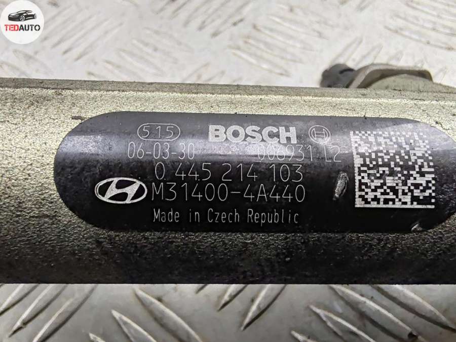 0445214103 M31400-4A400 Рампа (рейка) топливная Hyundai H1 / Starex Минивэн 2006г. | Фото № 2 0445214103 M31400-4A400 Рампа (рейка) топливная Hyundai H1 / Starex Минивэн 2006г. - Фото 2