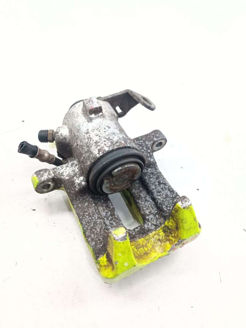 Суппорт задний правый Volkswagen Golf 1999г. | Фото № 1 Суппорт задний правый Volkswagen Golf 1999г. - Фото 1