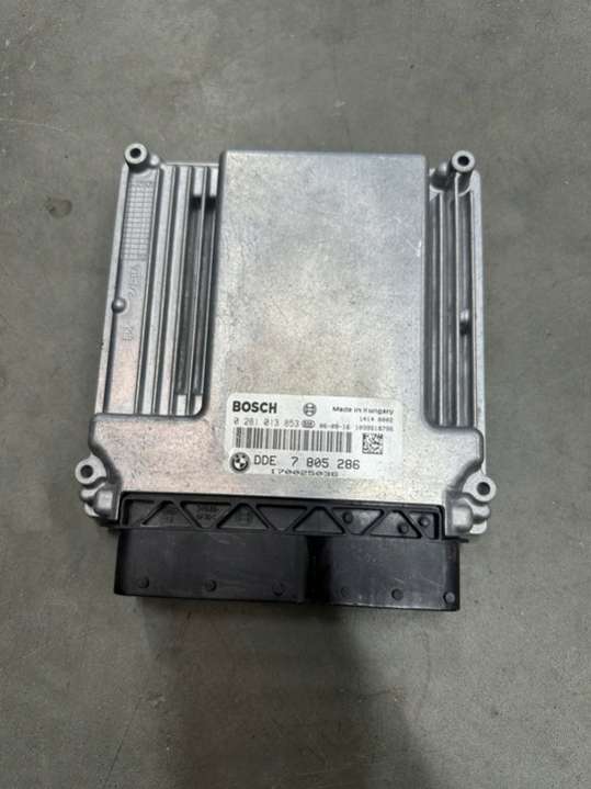 7805286 E921E90E92 Блок управления двигателем BMW 3 F0/F1/GT F4 (2012-2016) 2012г. | Фото № 1 7805286 E921E90E92 Блок управления двигателем BMW 3 F0/F1/GT F4 (2012-2016) 2012г. - Фото 1