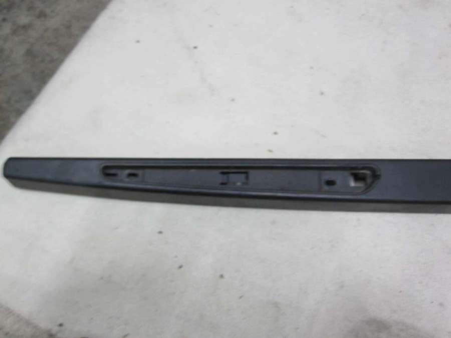 7132206 Накладка (молдинг) крышки багажника BMW X5 E53 2005г. | Фото № 2 7132206 Накладка (молдинг) крышки багажника BMW X5 E53 2005г. - Фото 2