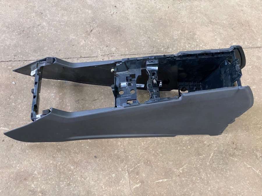 A1666803803 Консоль салона (кулисная часть) Mercedes GLS X166 2018г. | Фото № 1 A1666803803 Консоль салона (кулисная часть) Mercedes GLS X166 2018г. - Фото 1