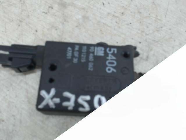 90460062 Привод замка задней двери Opel Vectra B (1995 - 2002) Универсал 2001г. | Фото № 2 90460062 Привод замка задней двери Opel Vectra B (1995 - 2002) Универсал 2001г. - Фото 2