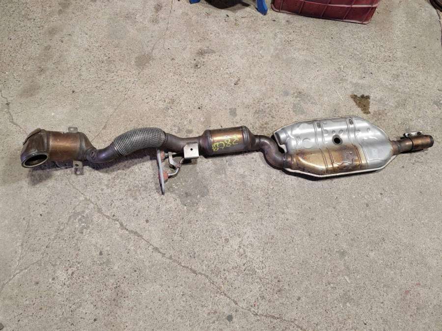 5QN254500GX Катализатор  Volkswagen Volkswagen Tiguan 2 2018 0000г. | Фото № 1  5QN254500GX Катализатор  Volkswagen Volkswagen Tiguan 2 2018 0000г. - Фото 1