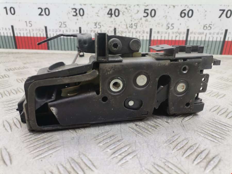 93BG220A20DD Замок двери передней правой Seat Alhambra (1996-2010) Минивэн 2004г. | Фото № 4 93BG220A20DD Замок двери передней правой Seat Alhambra (1996-2010) Минивэн 2004г. - Фото 4