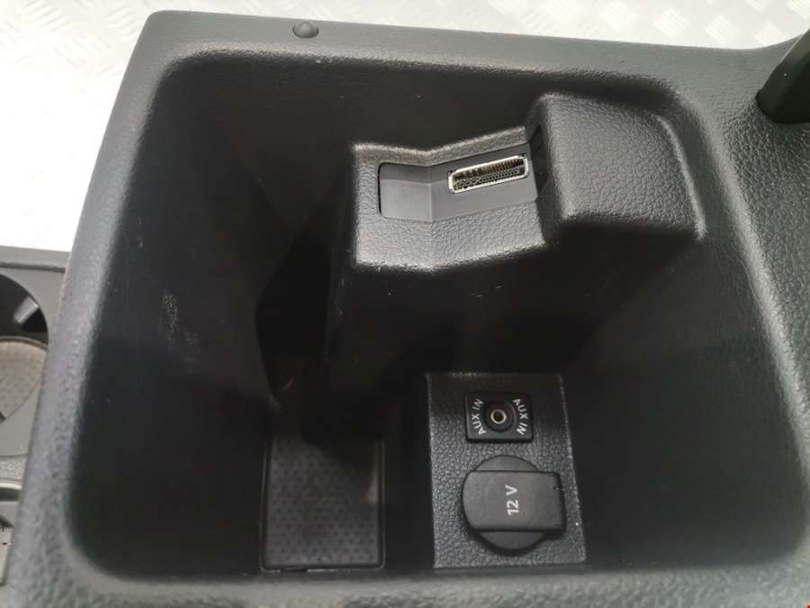 7N2863243 Подлокотник Volkswagen Sharan 2 (2010-2021) Минивэн 2011г. | Фото № 4 7N2863243 Подлокотник Volkswagen Sharan 2 (2010-2021) Минивэн 2011г. - Фото 4