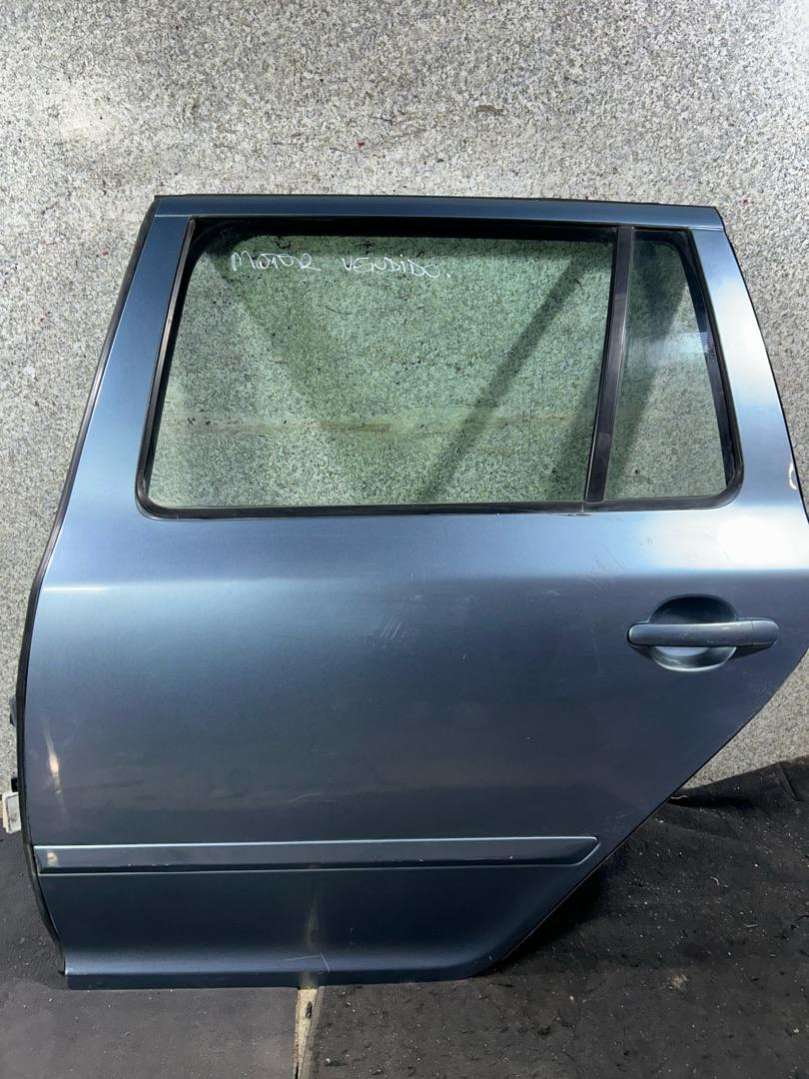 Дверь задняя левая Skoda Octavia 2 (A5) 2007г. | Фото № 1 Дверь задняя левая Skoda Octavia 2 (A5) 2007г. - Фото 1