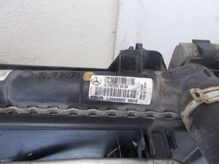 A1695003304 Радиатор (основной)  Mercedes B W245 (2005-2008) 2005г. | Фото № 2  A1695003304 Радиатор (основной)  Mercedes B W245 (2005-2008) 2005г. - Фото 2