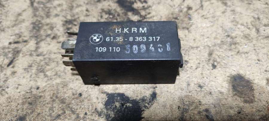 61.35-8363317 109110219401 Реле (прочее)  BMW 5 E34 1994г. | Фото № 2  61.35-8363317 109110219401 Реле (прочее)  BMW 5 E34 1994г. - Фото 2