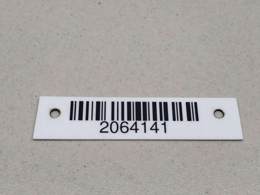 Лючок топливного бака  Ford Explorer 2  UN105 рест. 2000г. | Фото № 3   Лючок топливного бака  Ford Explorer 2  UN105 рест. 2000г. - Фото 3