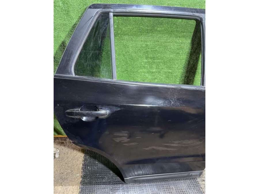 Дверь задняя правая Hyundai Santa Fe 2 2008г. | Фото № 4 Дверь задняя правая Hyundai Santa Fe 2 2008г. - Фото 4