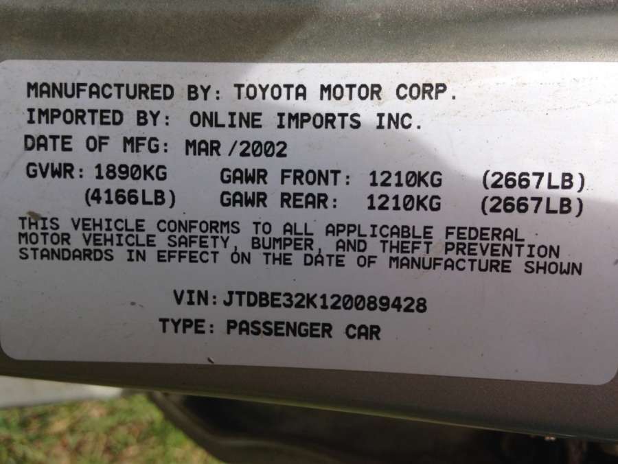 Плафон салонный Toyota Camry (XV30) (2001-2006) Седан 2002г. | Фото № 10 Плафон салонный Toyota Camry (XV30) (2001-2006) Седан 2002г. - Фото 10