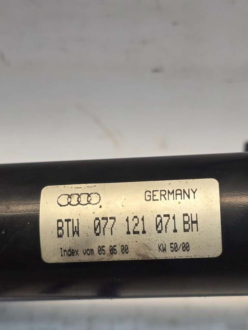 077121071BH Трубка охлаждающей жидкости металлическая Audi A8 D2 (S8) 2001г. | Фото № 5 077121071BH Трубка охлаждающей жидкости металлическая Audi A8 D2 (S8) 2001г. - Фото 5