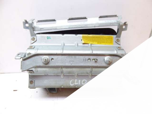 8200505999 Подушка безопасности Renault Clio 2 поколение (1998-2001) 1998г. | Фото № 4 8200505999 Подушка безопасности Renault Clio 2 поколение (1998-2001) 1998г. - Фото 4