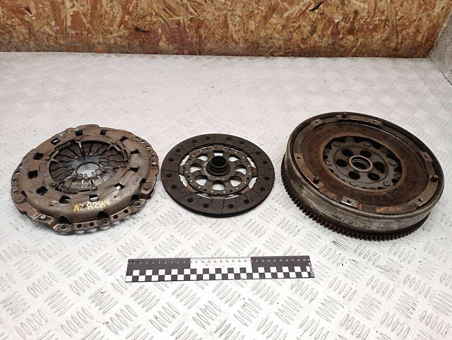 21217560876212175678424122E1909E5102 Комплект сцепления  BMW 3 E90/E91/E92/E93 2008г. | Фото № 1  21217560876212175678424122E1909E5102 Комплект сцепления  BMW 3 E90/E91/E92/E93 2008г. - Фото 1