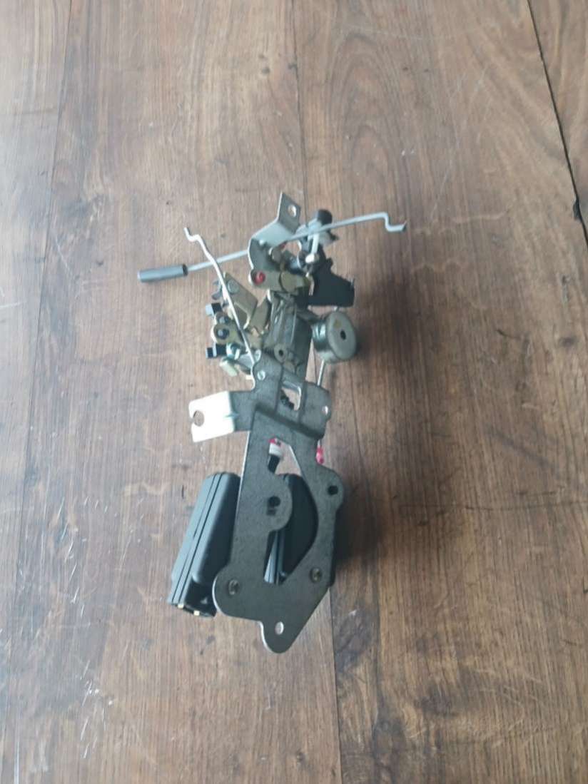 Замок двери передней левой Citroen C8 2008г. | Фото № 2 Замок двери передней левой Citroen C8 2008г. - Фото 2